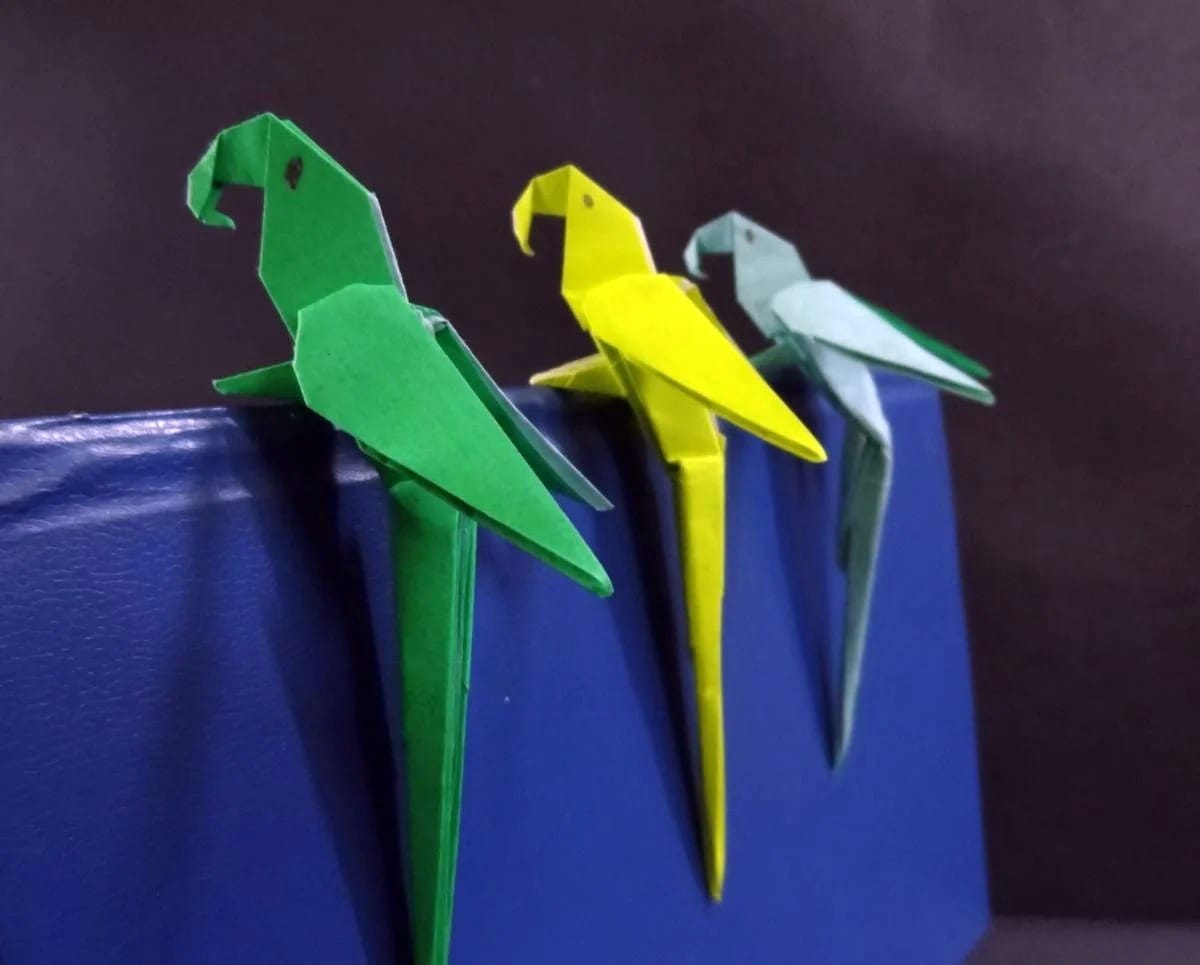How to Make an Origami Parrot